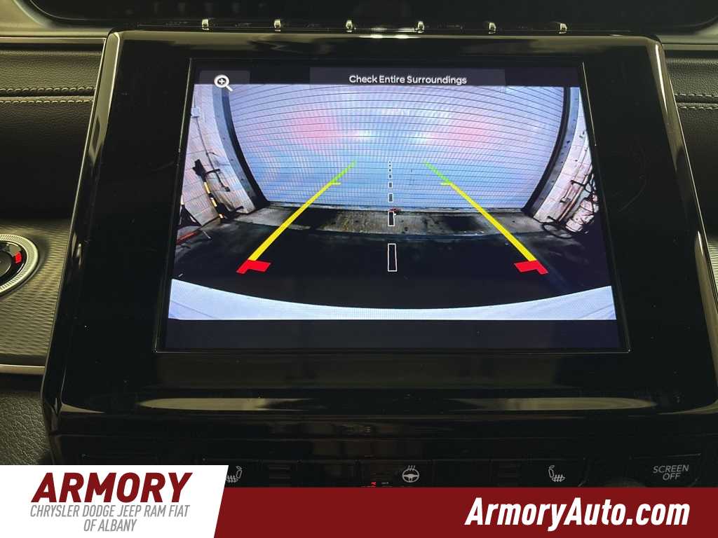 Thumbnail: 2025 Jeep Grand Cherokee - 16