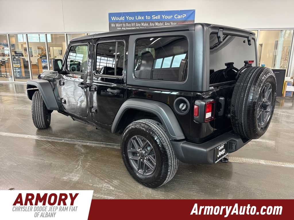 Thumbnail: 2025 Jeep Wrangler - 6