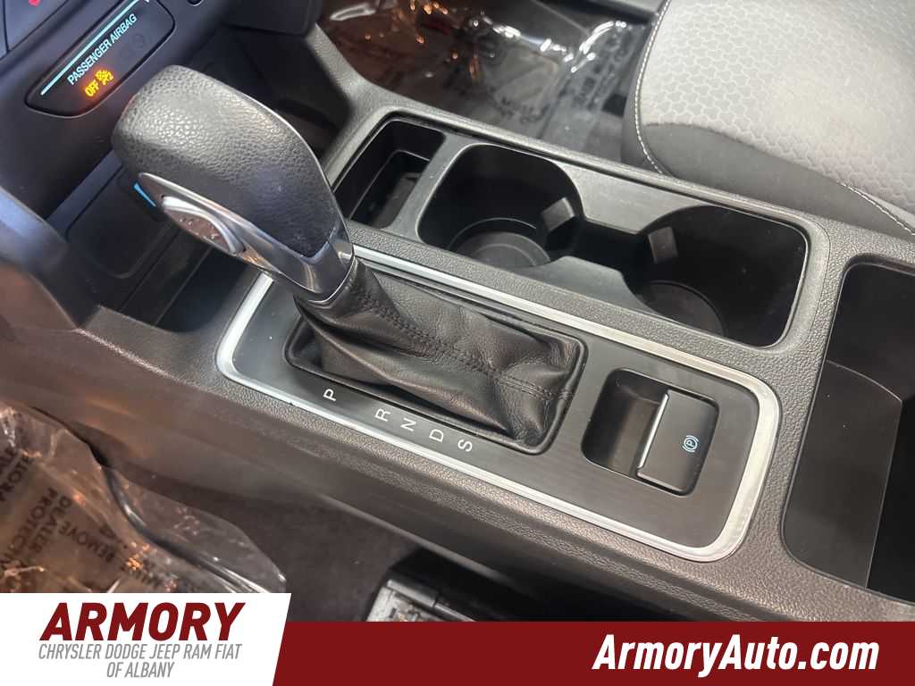 Thumbnail: 2018 Ford Escape - 20