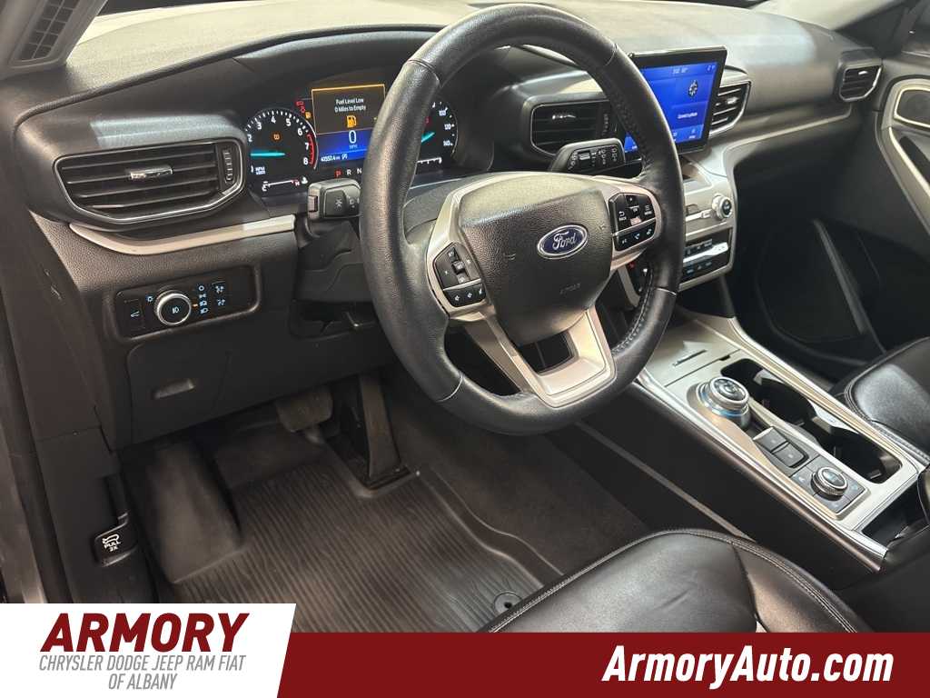 Thumbnail: 2023 Ford Explorer - 9