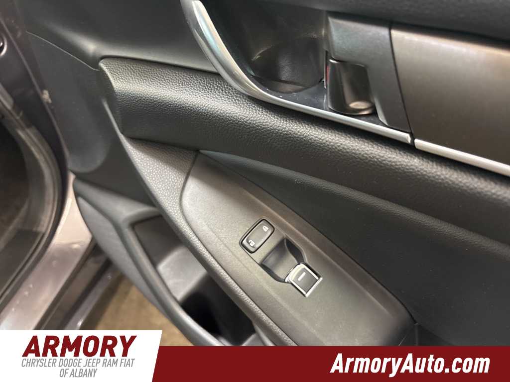 2021 Honda Accord LX 34