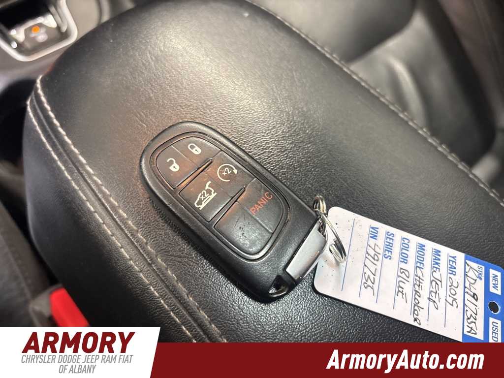 Thumbnail: 2019 Jeep Cherokee - 23