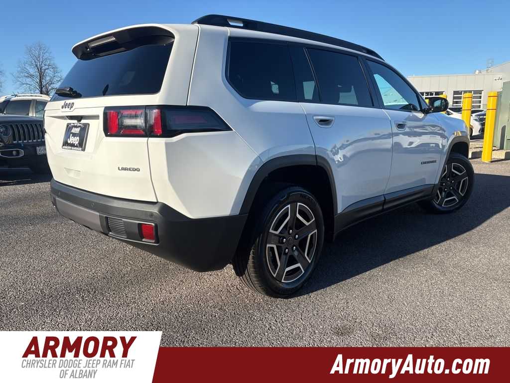 Thumbnail: 2026 Jeep Cherokee - 3