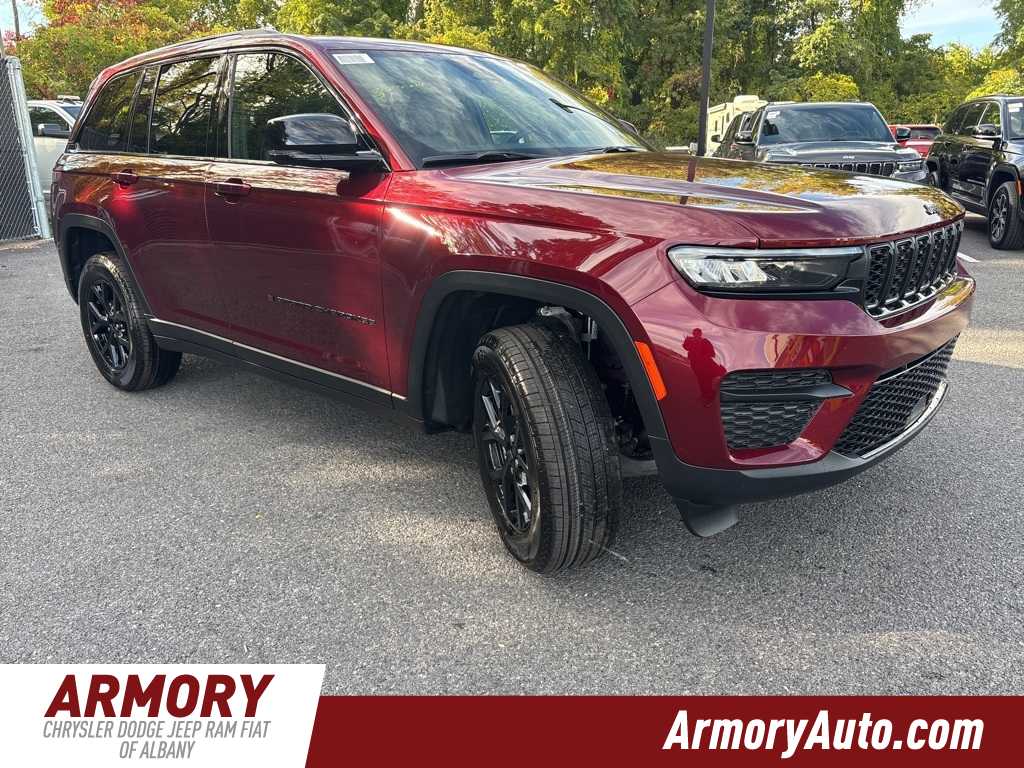 Thumbnail: 2025 Jeep Grand Cherokee - 3