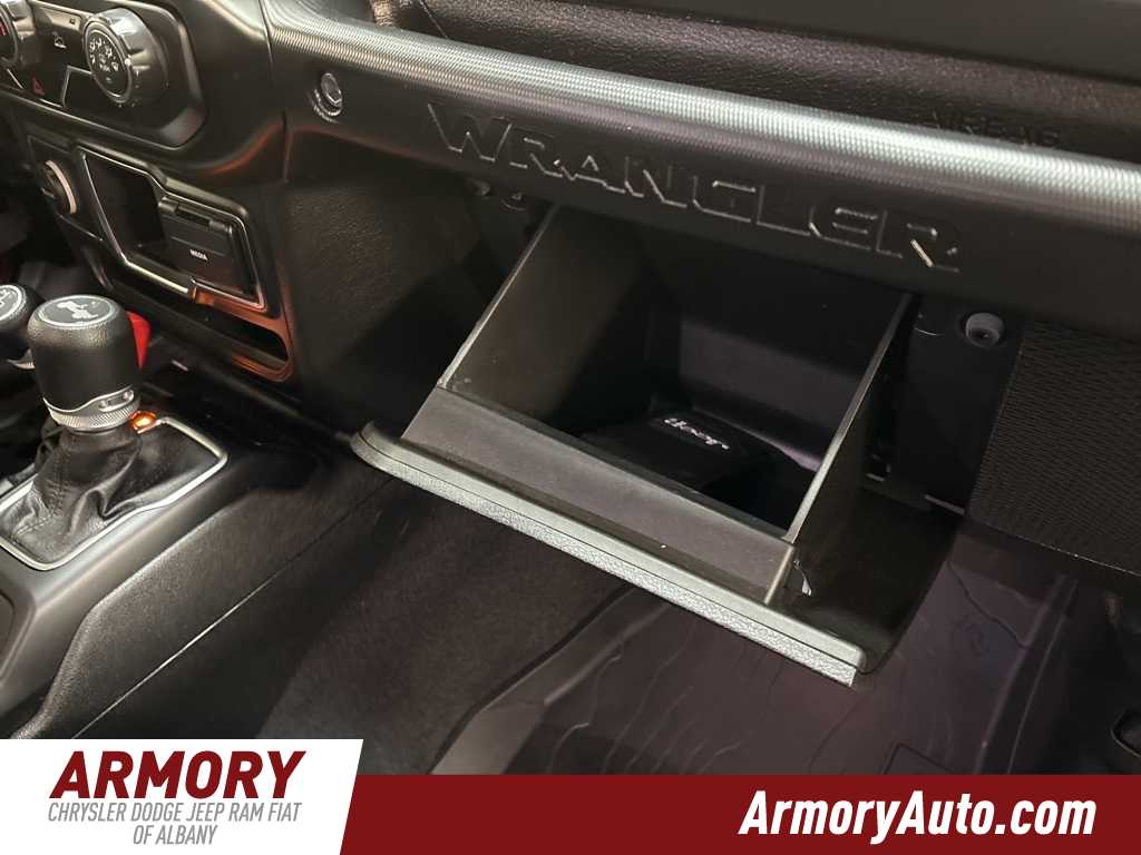 Thumbnail: 2021 Jeep Wrangler - 36