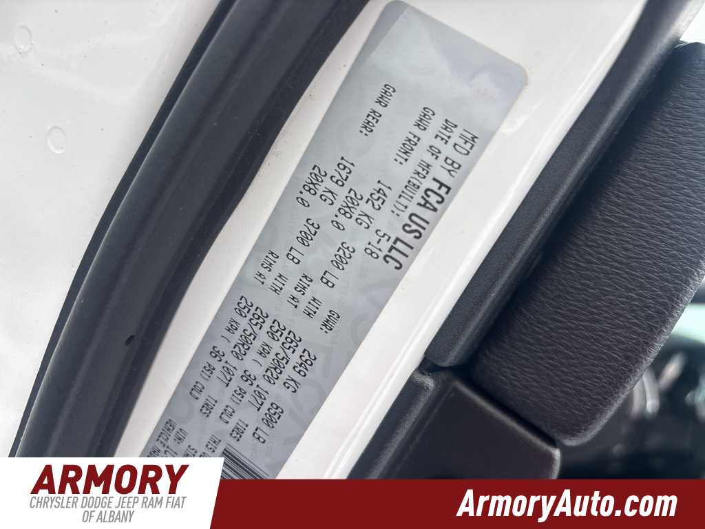 Thumbnail: 2018 Jeep Grand Cherokee - 45