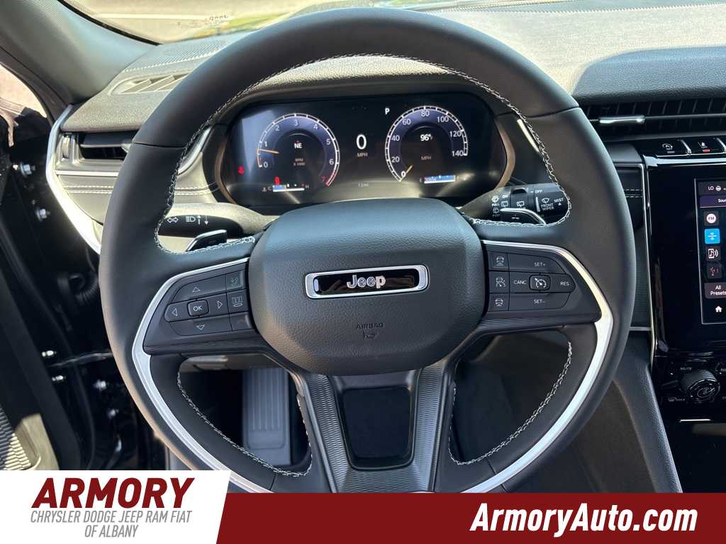 Thumbnail: 2025 Jeep Grand Cherokee - 12