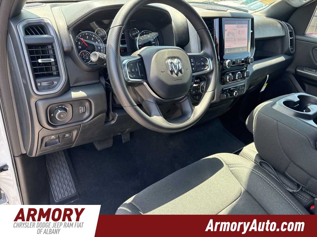 Thumbnail: 2025 RAM 1500 - 10