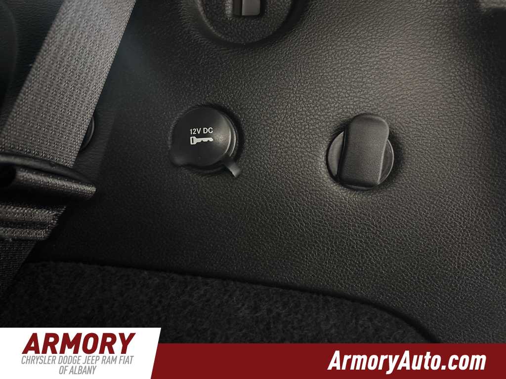 Thumbnail: 2022 Dodge Durango - 30