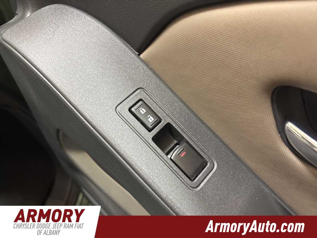 Thumbnail: 2022 Nissan Frontier - 33