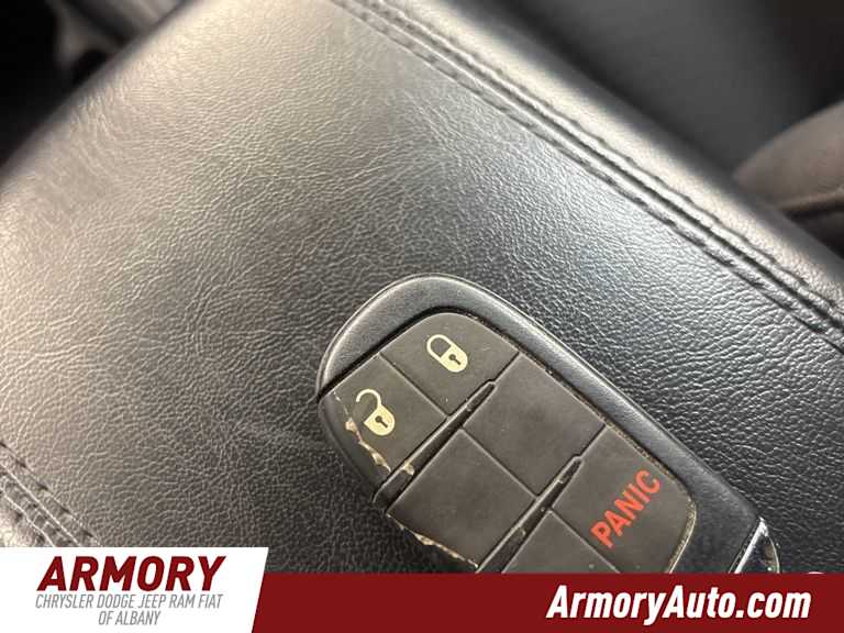 Thumbnail: 2023 Jeep Compass - 21