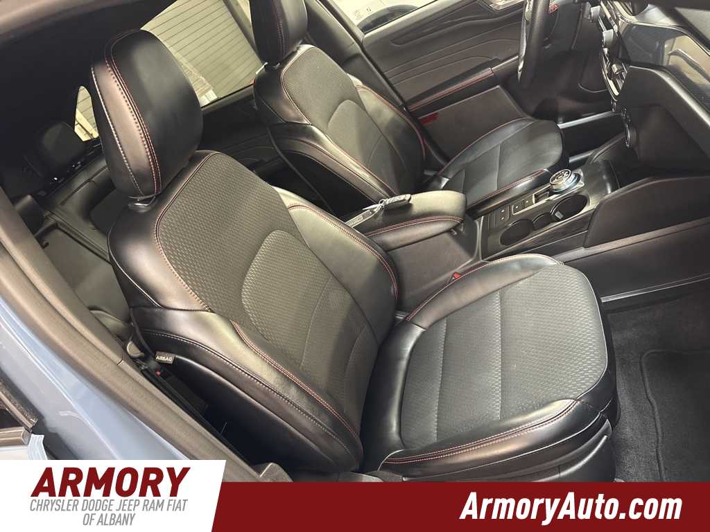 Thumbnail: 2024 Ford Escape - 37