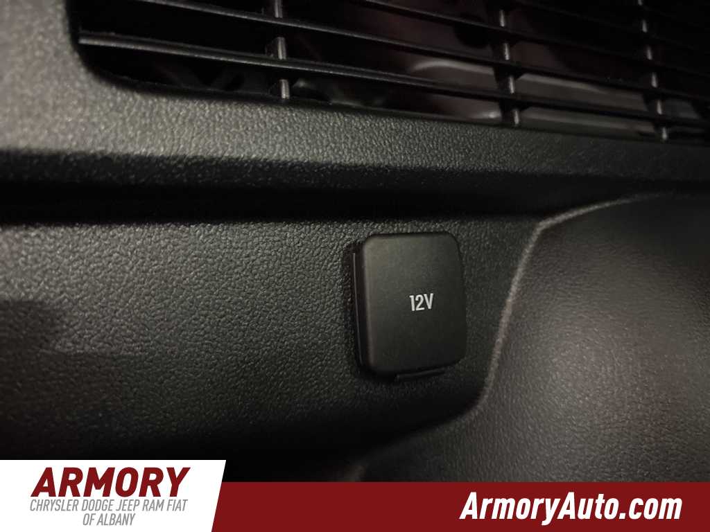 Thumbnail: 2022 Ford Escape - 28