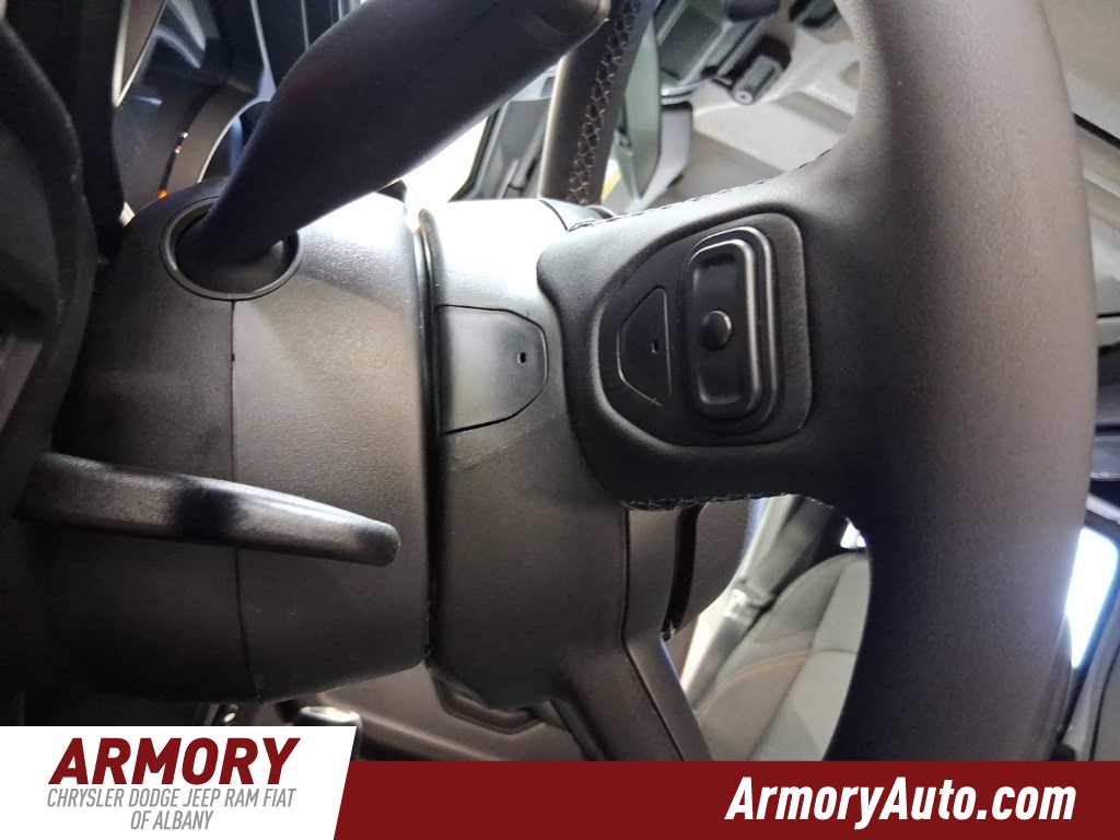 Thumbnail: 2025 Jeep Wrangler - 11