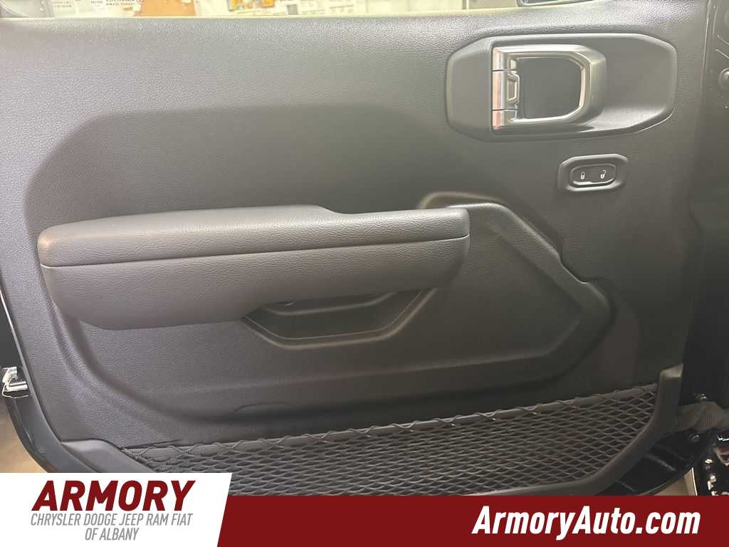 Thumbnail: 2026 Jeep Wrangler - 7