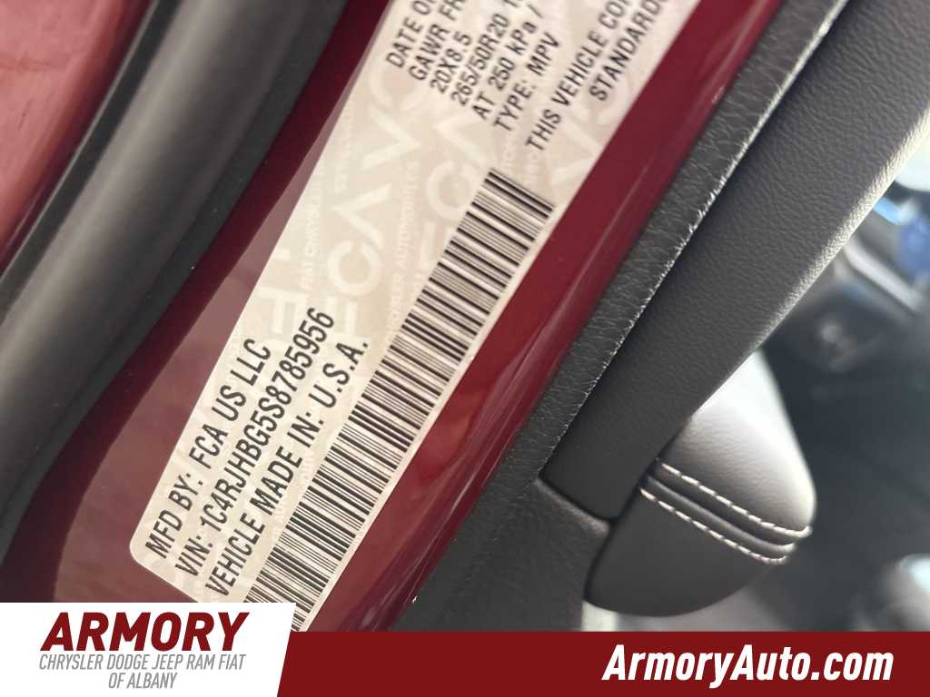 Thumbnail: 2025 Jeep Grand Cherokee - 38