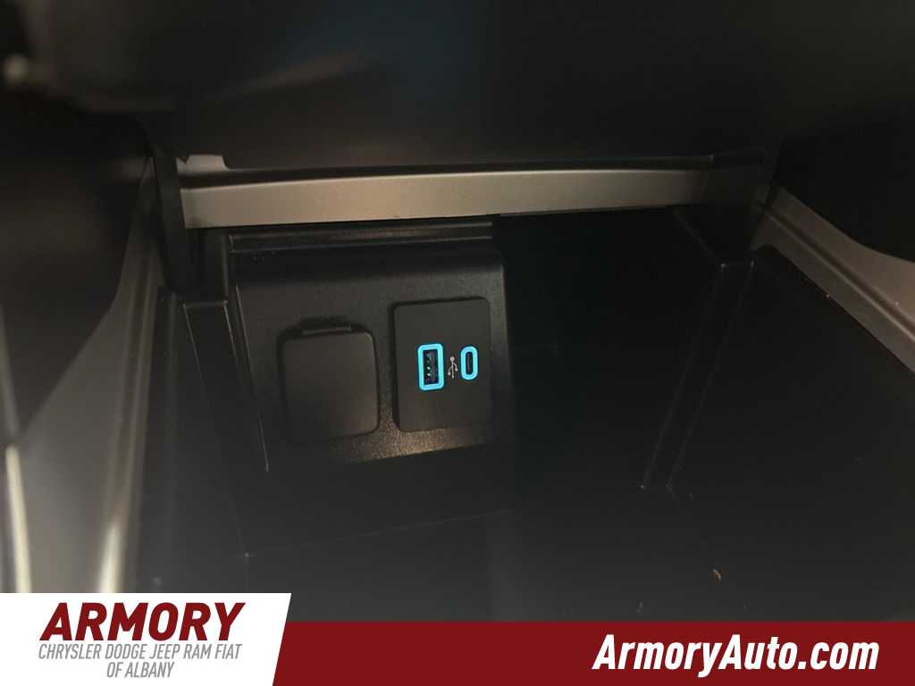 Thumbnail: 2023 Ford Explorer - 19