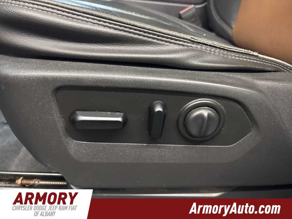 Thumbnail: 2019 Chevrolet Silverado 1500 - 14