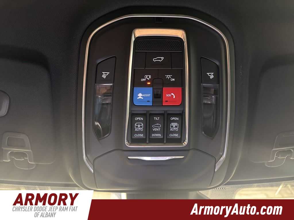 Thumbnail: 2026 Jeep Grand Cherokee - 21