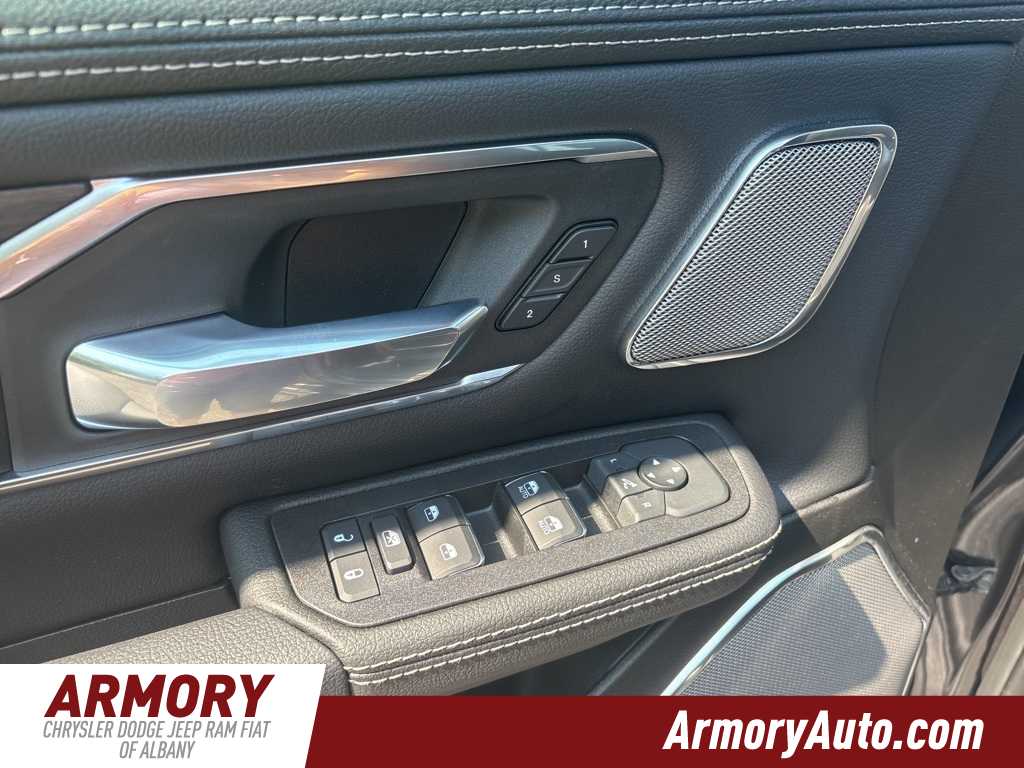 Thumbnail: 2026 RAM 1500 - 8