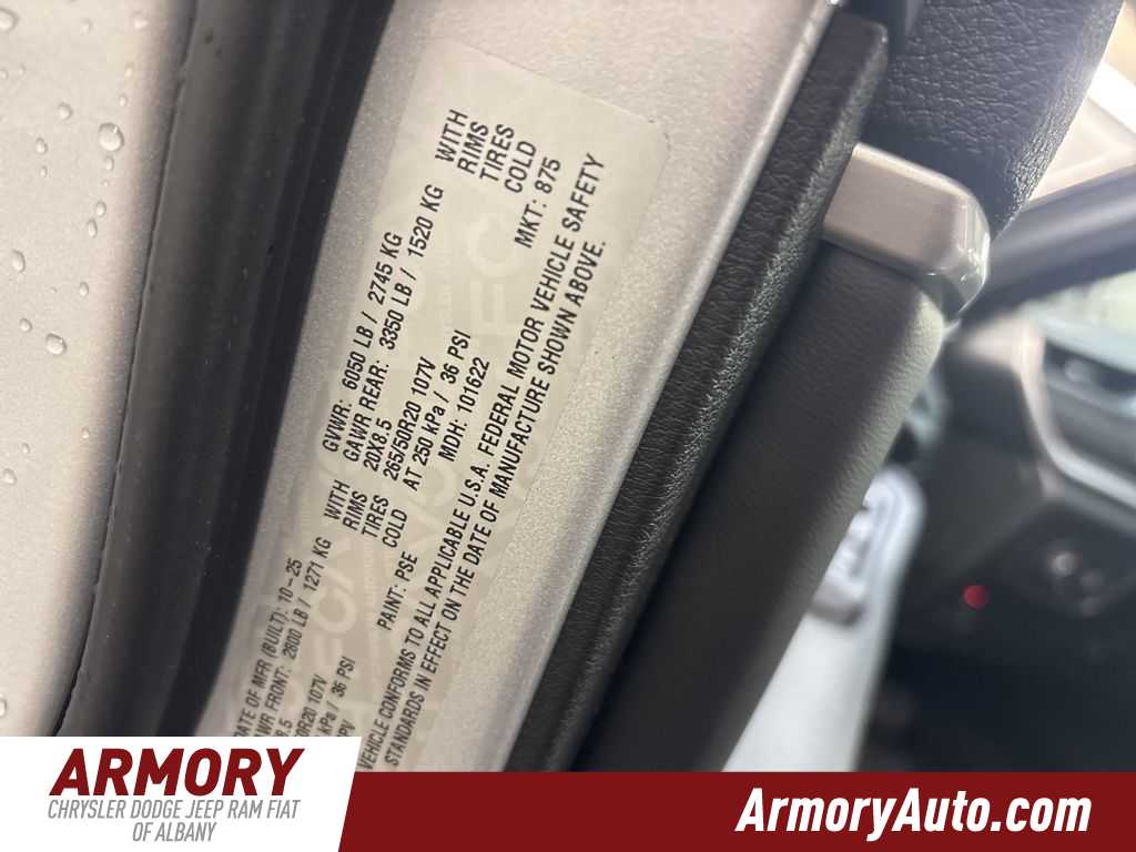 Thumbnail: 2025 Jeep Grand Cherokee - 42