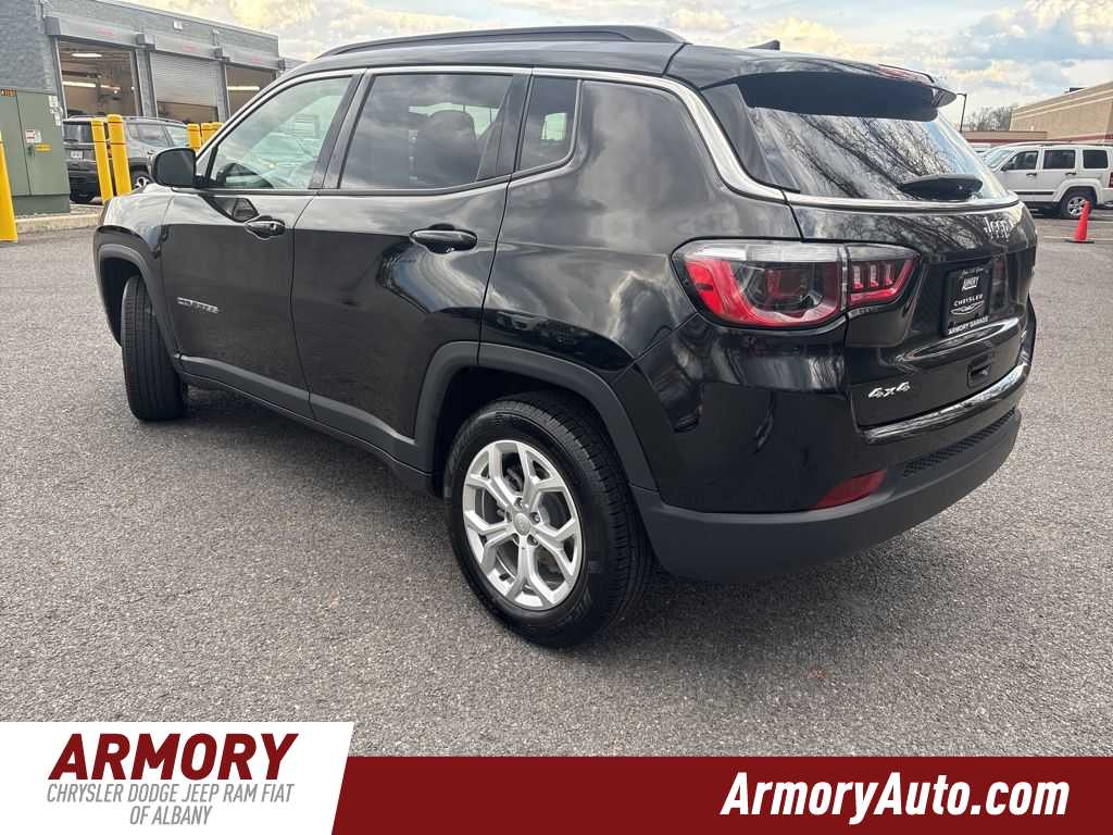 Thumbnail: 2024 Jeep Compass - 6