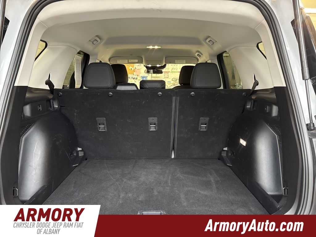 Thumbnail: 2025 Ford Bronco Sport - 26