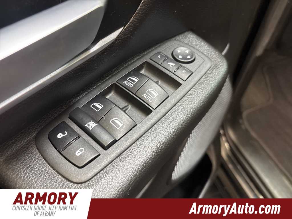 Thumbnail: 2022 RAM 1500 - 8