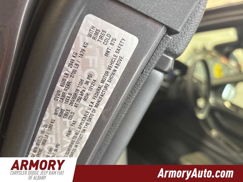 Thumbnail: 2025 Jeep Grand Cherokee L - 41