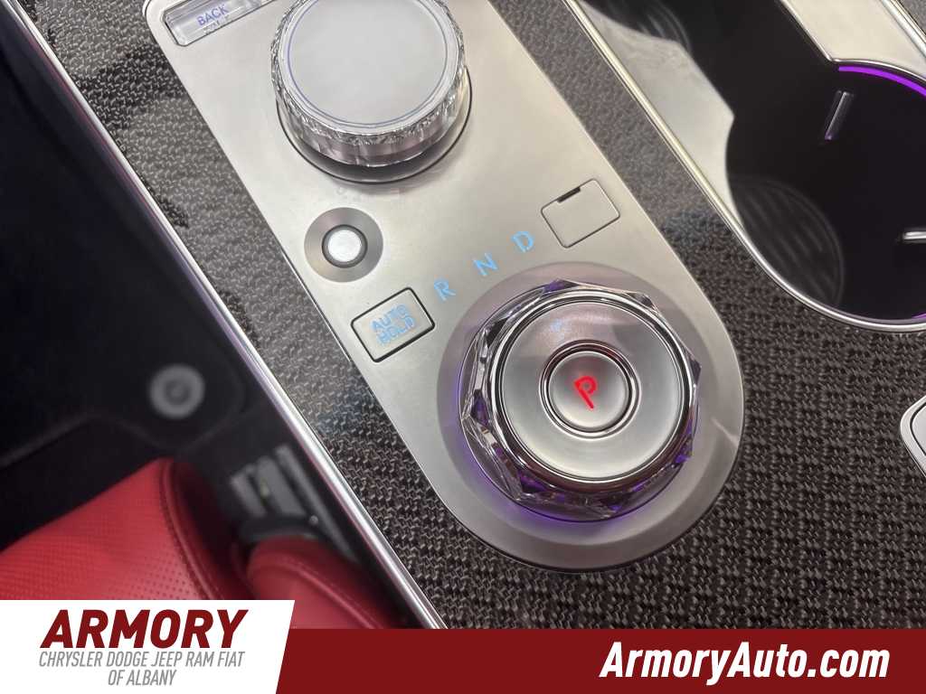 Thumbnail: 2025 Genesis GV80 - 23