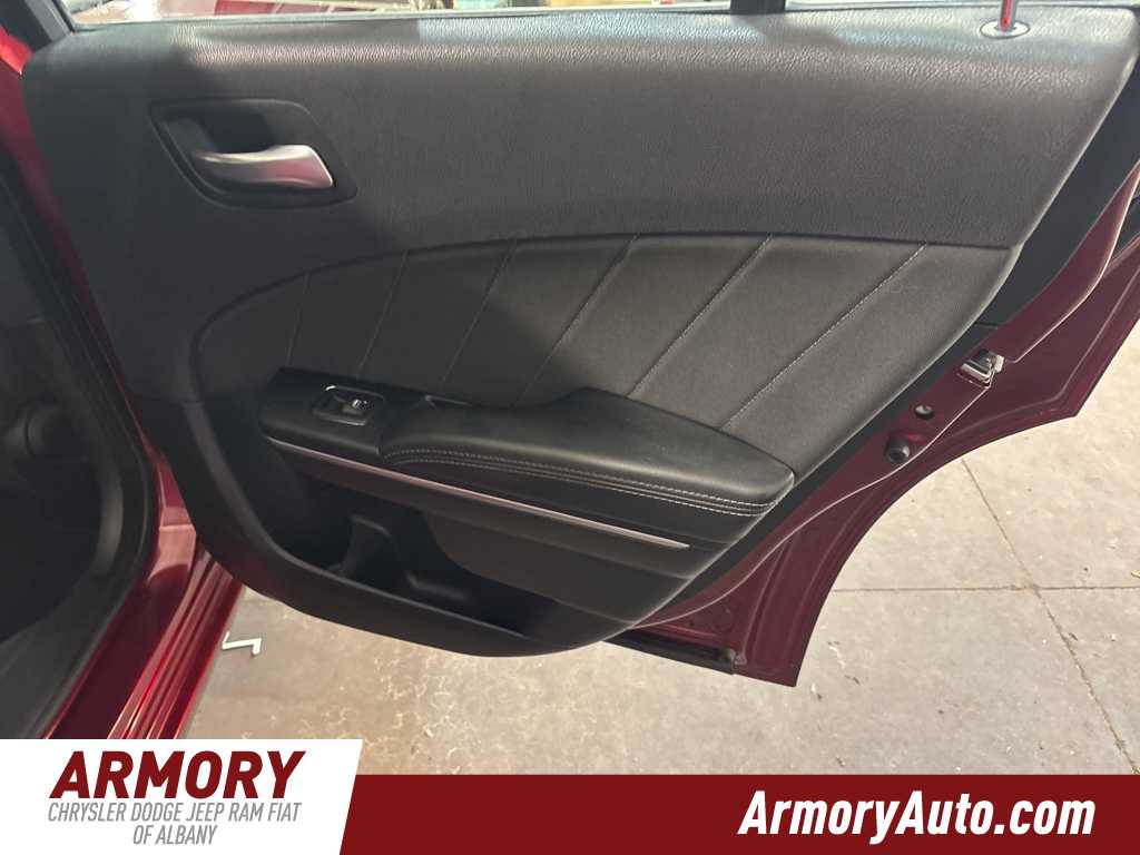 Thumbnail: 2017 Dodge Charger - 26