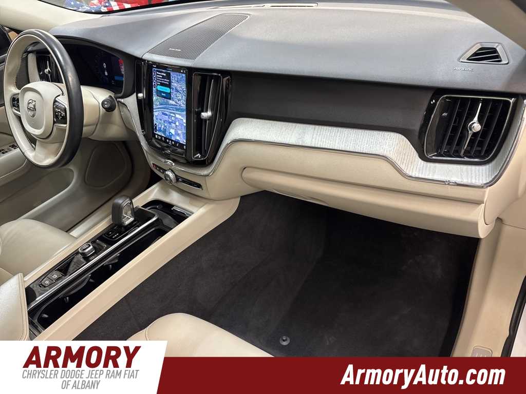 Thumbnail: 2024 Volvo XC60 - 44