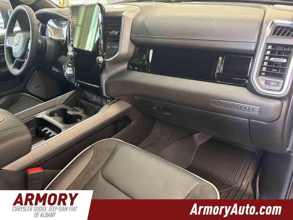 Thumbnail: 2026 RAM 1500 - 38