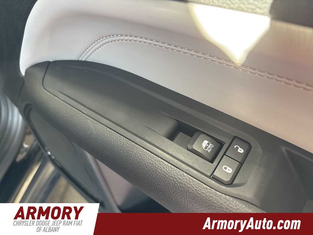 Thumbnail: 2025 Jeep Compass - 29