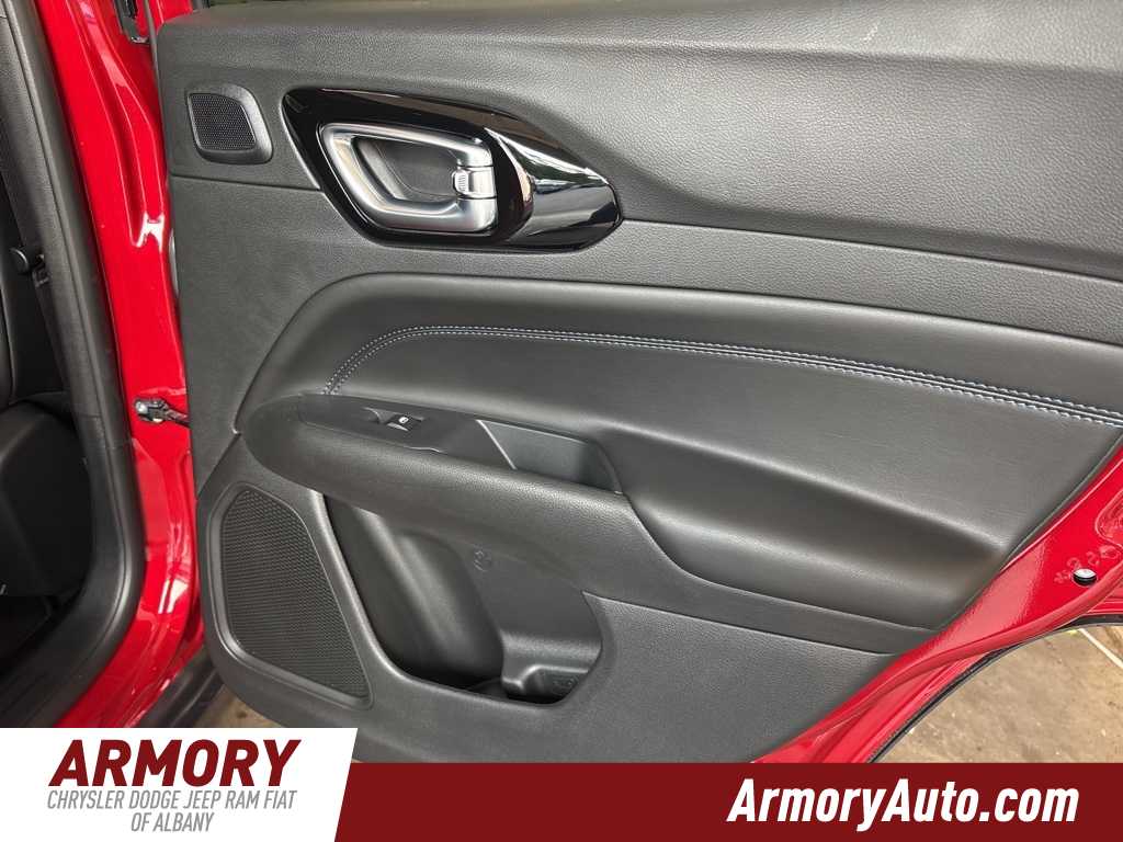 Thumbnail: 2025 Jeep Compass - 25