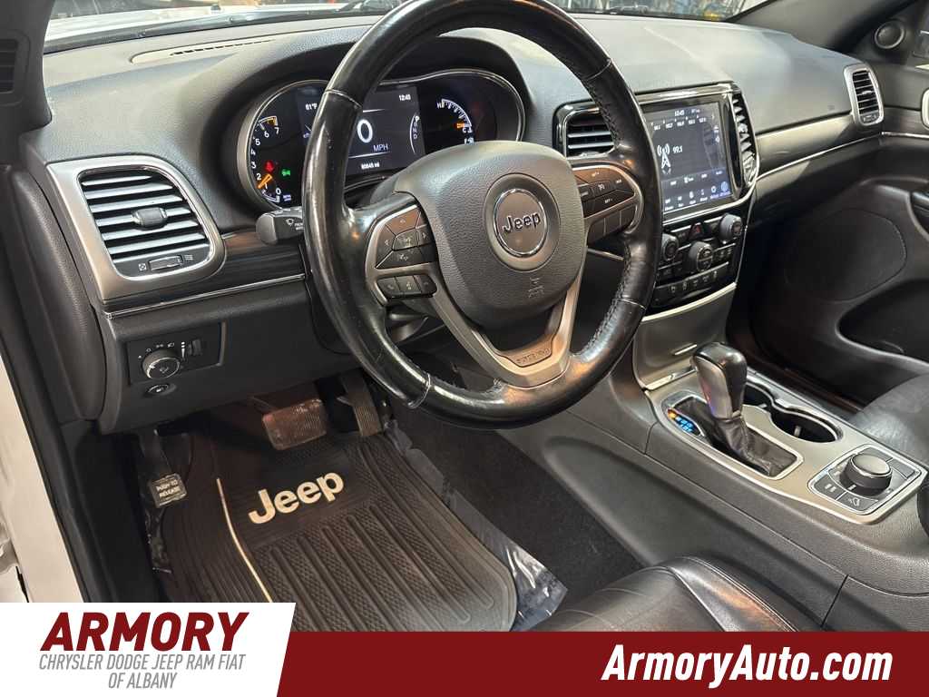 Thumbnail: 2020 Jeep Grand Cherokee - 10