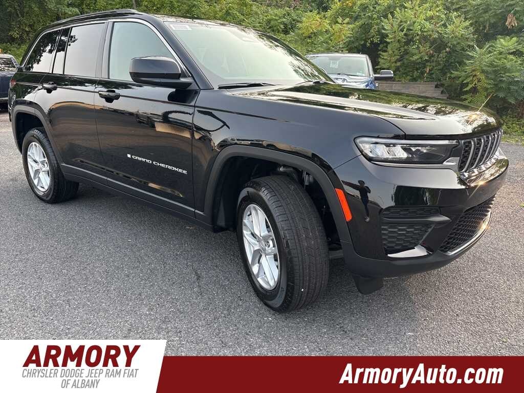 New 2025 Jeep Grand Cherokee Laredo X SUV
