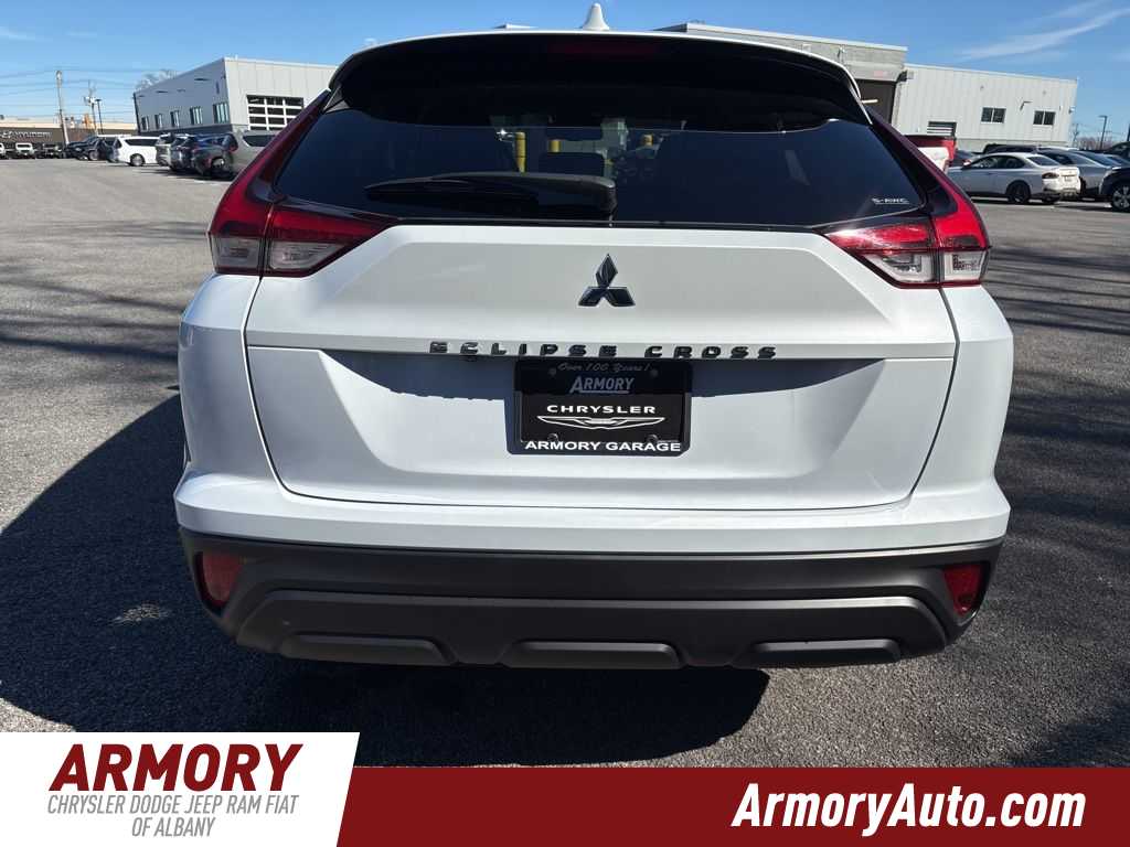 Thumbnail: 2024 Mitsubishi Eclipse Cross - 5