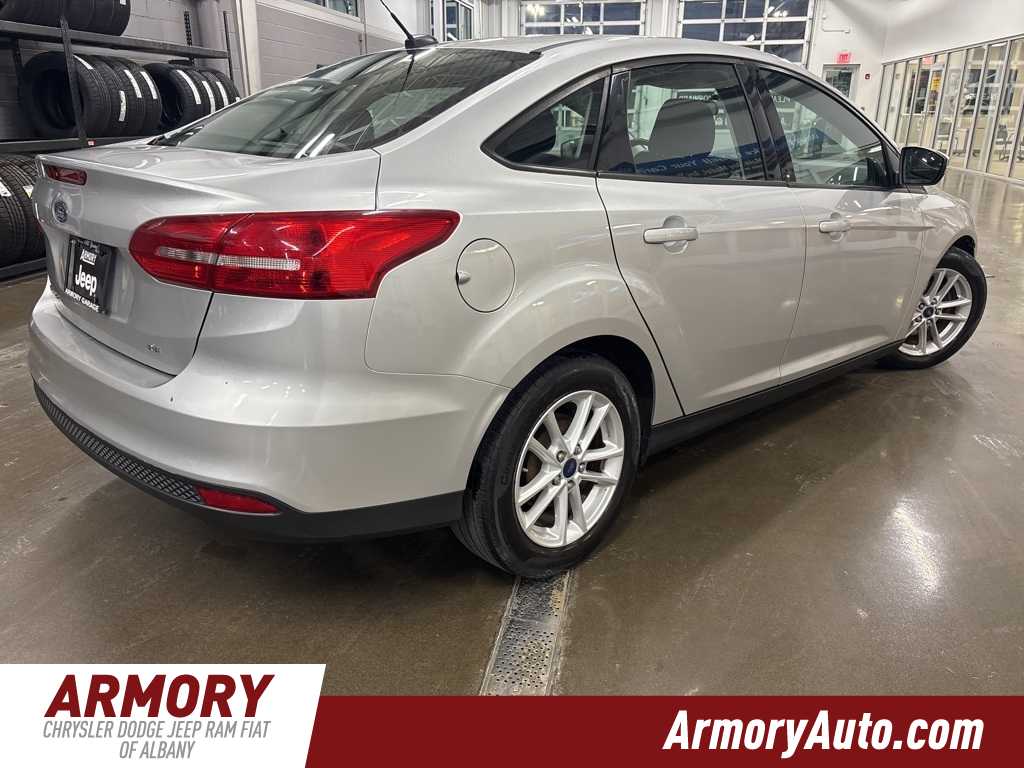 Thumbnail: 2017 Ford Focus - 4