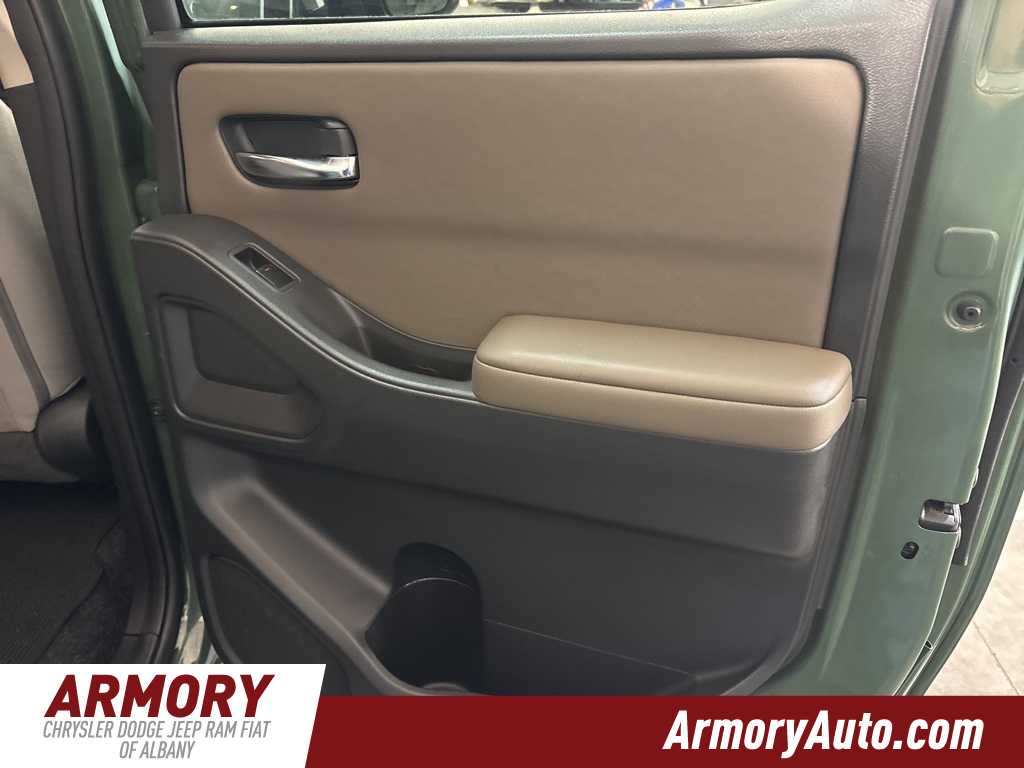 Thumbnail: 2022 Nissan Frontier - 26