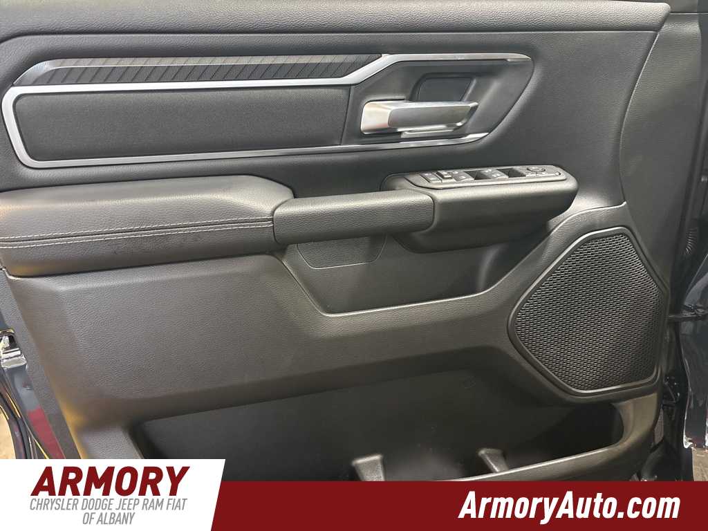 Thumbnail: 2026 RAM 1500 - 7