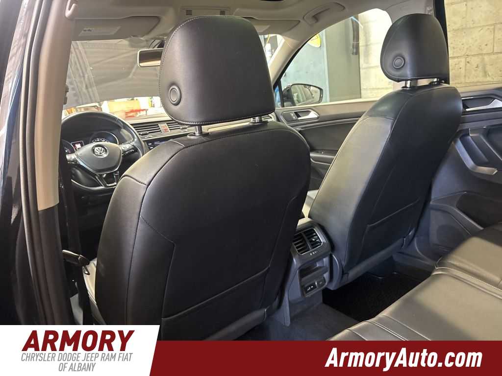 Thumbnail: 2018 Volkswagen Tiguan - 28