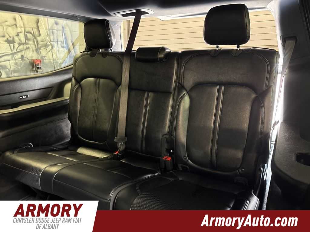 Thumbnail: 2024 Jeep Wagoneer - 31