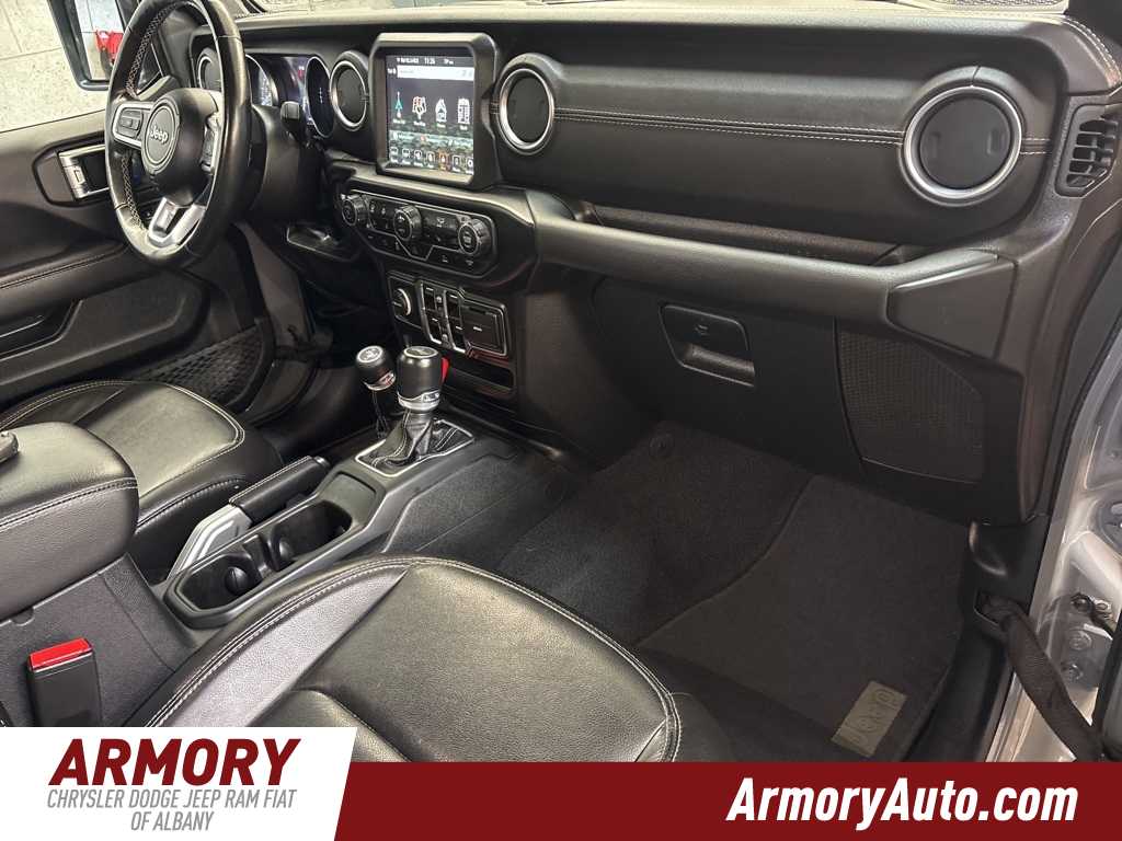 Thumbnail: 2022 Jeep Wrangler - 42