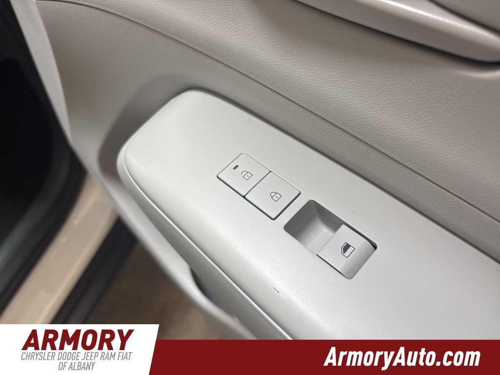 Thumbnail: 2024 Hyundai Kona - 33