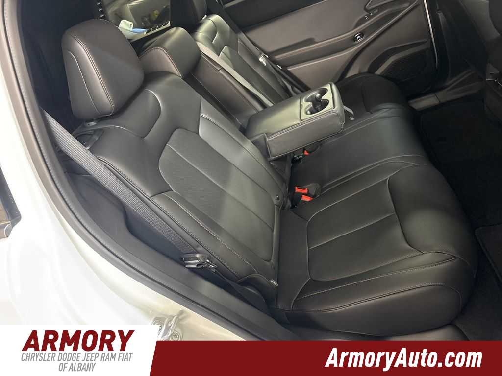 Thumbnail: 2026 Jeep Cherokee - 33