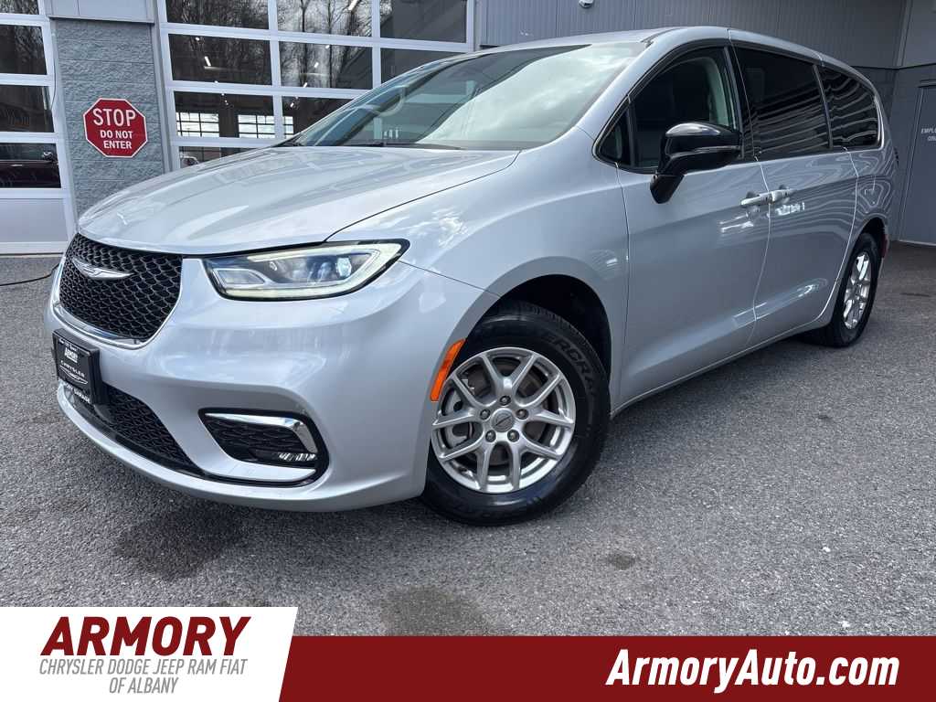 2024 Chrysler Pacifica