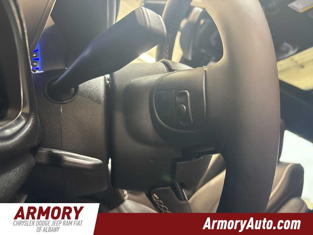 Thumbnail: 2026 Chrysler Pacifica - 12