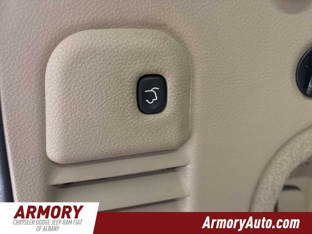 Thumbnail: 2016 Jeep Grand Cherokee - 30