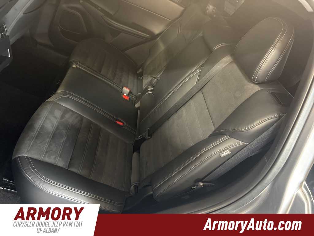 Thumbnail: 2022 Mitsubishi Outlander - 30